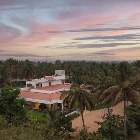 Stayvista At Silver Oak Farm - Breakfast Included Bangalore Luaran gambar