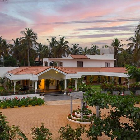 Stayvista At Silver Oak Farm - Breakfast Included Bangalore Luaran gambar