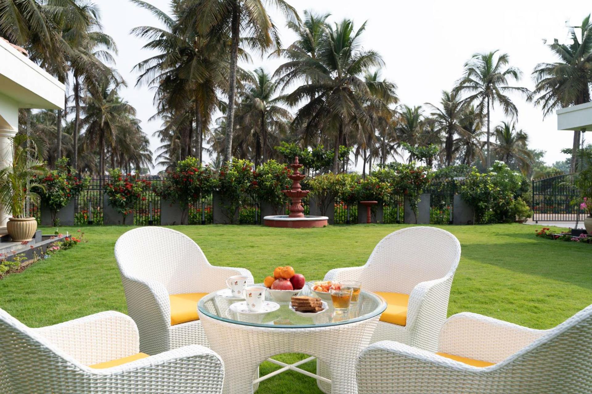 Stayvista At Silver Oak Farm - Breakfast Included Bangalore Luaran gambar